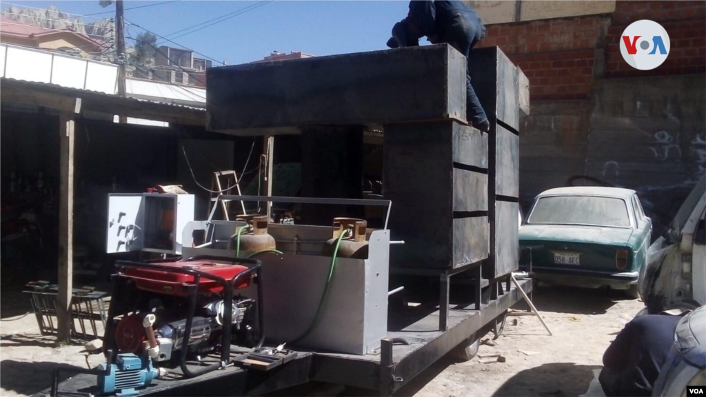El nuevo horno crematorio puede realizar una incineración a 1.100 grados centígrados en un tiempo de 30 a 45 minutos.