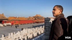 En Beijing, Obama se reunió con el premier chino, Wen Jiabao.