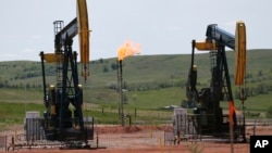 El metano, componente clave del gas natural, tiende a filtrarse durante la producción de petróleo y gas.