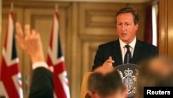 英國首相卡梅倫8月29日因為“伊斯蘭國”在伊拉克和敘利亞的猖獗而提高了恐怖戒備級別。