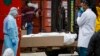 Muertes por coronavirus en Nueva York superan el millar
