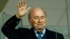 Blatter se défend