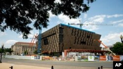 En construction , le musée national de l'histoire et de la culture africaine-américaine à Washington, le 9 juin 2015. 