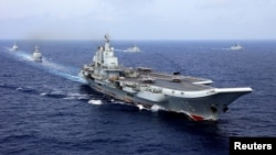 2018年4月18日中國航母遼寧號參加中國海軍在西太平洋的軍事演習