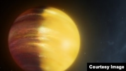 An artist's rendering of exoplanet HAT-P-7b. (University of Warwick)