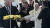 Le pape François célèbre une messe de fin de voyage au Mexique à la frontière avec les Etats-Unis