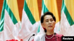 Myanmar State Counselor Aung San Suu Kyi delivers a speech to the nation over Rakhine and Rohingya situation, in Naypyitaw, Myanmar Sep. 19, 2017. 