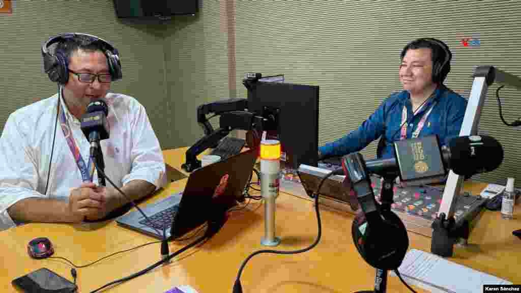 Estas emisoras hacen no solo pedagogía del Acuerdo de paz de 2016, sino que cuentan con programas noticiosos, económicos y hasta culturales. 