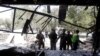 Avganistanske bezbednosne snage istražuju mesto napada bombaša samoubioce u Kabulu, Avganistan, 29. avgusta 2017. 