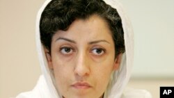 نرگس محمدی