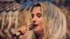 Kisah Megan O'Donoghue, Sinden Asal Amerika 