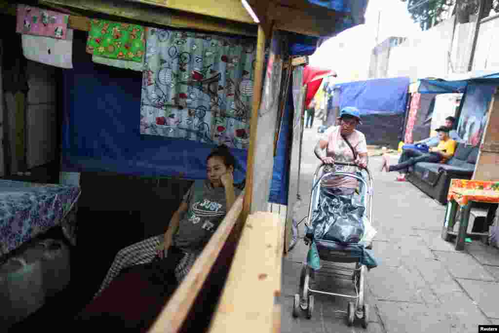 Más allá de la atención prenatal, las parteras desempeñan un papel crucial para ayudar a las mujeres migrantes a procesar los abusos y traumas que enfrentan durante los recorridos por México y otros países. 
