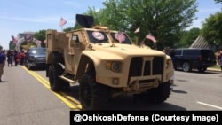 Oshkosh JLTV на параді у Вашингтоні. Травень 2015