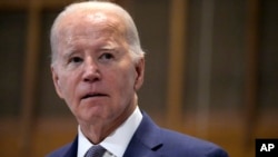 El presidente estadounidense Joe Biden habla en la iglesia San Juan Bautista en Columbia, Carolina del Sur, el domingo 28 de enero de 2024.