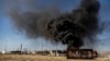 Dîmanek piştî êrîşekê esmanî yê Tirkîyê ser depoyeke petrolê li nêzî bajarê Qamişlo, Sûrîyê, 23.11.2022
