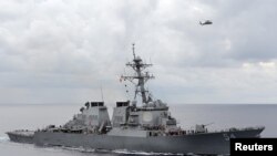 Le destroyer Wilber patrouille dans la mer des Philippines, le 15 août 2013. (REUTERS/U.S. Navy)