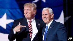 Donal Trump et son colistier Mike Pence, ticket du parti républicain à la présidentielle américaine 2016.