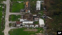 Los científicos advierten que la intensificación de los desastres naturales, como los tornados y los huracanes, son producto del cambio climático en el planeta.
