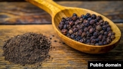 مرچ سیاه جذب برخی از مواد مفید مغذی را نیز تسهیل می‌بخشد