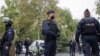 Polícia é esfaqueada e morta numa esquadra nos arredores de Paris