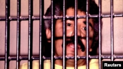 El narcotraficante mexicano Rafael Caro Quintero tras las rejas en esta foto de archivo sin fecha.