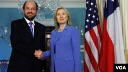 Clinton y Moreno hablaron sobre cómo mejorar la lucha bilateral contra el crimen en la región.
