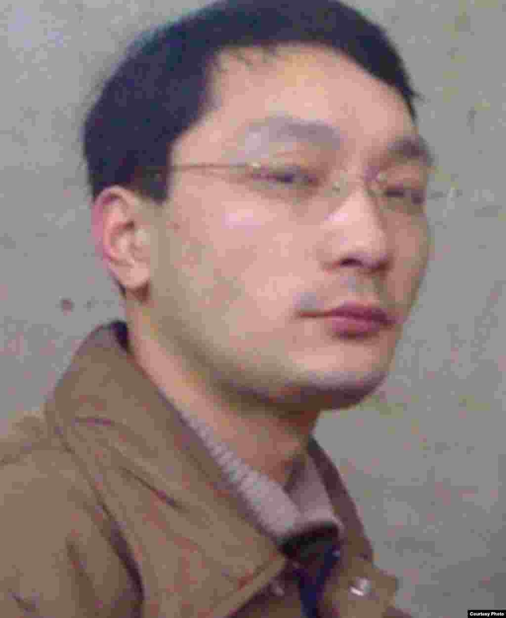 Wen Xinyu, from China's Third Department of the General Staff Department of the People's LIberation Army (3PLA), Second Bureau, Third Office, Military Unit Cover Designator (MUCD) 61398. (FBI photo)