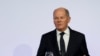 Umushikiranganji wa mbere w'Ubudagi acuye igihe, Olaf Scholz.