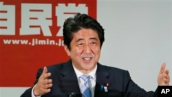 Pemimpin Partai Demokratik Liberal dan PM Jepang, Shinzo Abe berpeluang menciptakan kestabilan politik pasca kemenangan partainya dalam Pemilu Parlemen minggu lalu (Foto: dok).