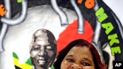 Xoliswa Ndoyiya, publicou o livro de culinárias com receitas do antigo presidente sul-africano em meados de Dezembro em Joanesburgo