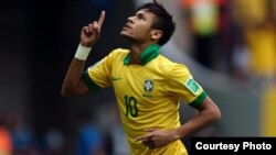 Neymar mencetak dua gol pada pertandingan pembukaan Grup A di Sao Paulo hari Kamis (12/6). 