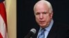 McCain explica sus comentarios