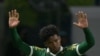 El delantero del Palmeiras, Endrick, gesticula durante el partido de vuelta de la fase de grupos de la Copa Libertadores entre el Palmeiras de Brasil y el San Lorenzo de Argentina en el estadio Allianz Parque en Sao Paulo, Brasil, el 30 de mayo de 2024.