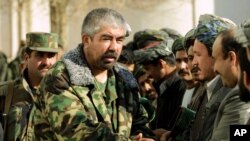 سخنگویان آقای دوستم گزارش نیویارک تایمز را "بی اساس و مغرضانه" خوانده اند.
