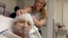 El actor Jeremy Renner muestra su recuperación, a través de un video