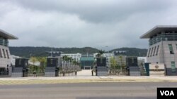 台灣國防部大樓 (美國之音申華拍攝)