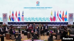 ประชุมรัฐมนตรีต่างประเทศอาเซียน ที่ลังกาวี มาเลเซีย 19 ม.ค. 2025 (Azneal Ishak/Pool via REUTERS)
