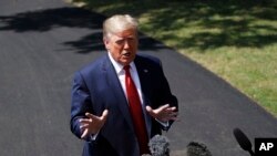 El presidente de EE.UU., Donald Trump, critica a Puerto Rico a medida que se aproxima la tormenta tropical Dorian.