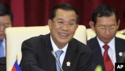 លោកនាយក​រដ្ឋមន្ត្រី​ហ៊ុន សែន​