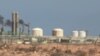 Gadhafi avanza en control del petróleo