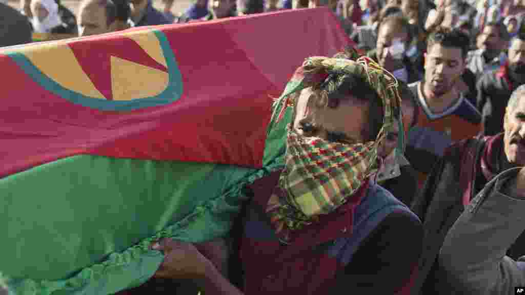 Garin Sunac a Kobani, 12 ga Nuwamba, 2014. 