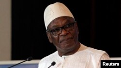 Le président Ibrahim Boubacar Keita lors du sommet Sahel G5 au palais présidentiel de Koulouba, à Bamako, Mali, 2 juillet 2017.