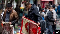 Etnik Uighur di Xinjiang, China