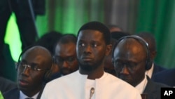Rais wa Senegal Basirou Diomaye Faye akihuduria mkutano wa ECOWAS mjini Abuja, Julai 7.2024. Picha ya AP