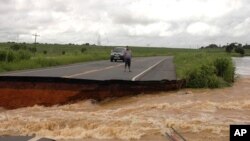 Moçambique: Reaberta a EN1