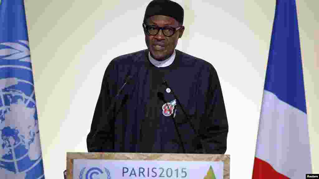 Shugaba Muhammadu Buhari Na Jawabi A Bude Taron Dumamar Yanayi Na Duniya A Bourget Kusa Da Birnin Paris. Nuwamba 30, 2015. 