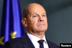 German Chancellor Scholz and Iceland's PM Jakobsdottir attend a news conference, in Berlin