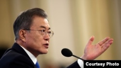 韩国总统文在寅2019年1月10日召集新年记者会（记者联合采访照片）