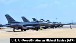 F-16戰機抵達因吉爾利克空軍基地