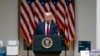 El presidente Donald Trump se dirige a los medios durante una rueda de prensa celebrada en la Casa Blanca.